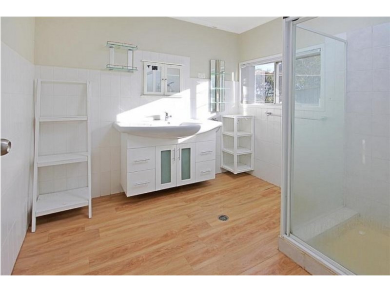 9 High Street, Batemans Bay NSW 2536