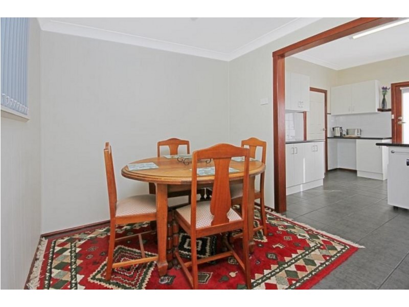 4 Avalon St, Batemans Bay NSW 2536
