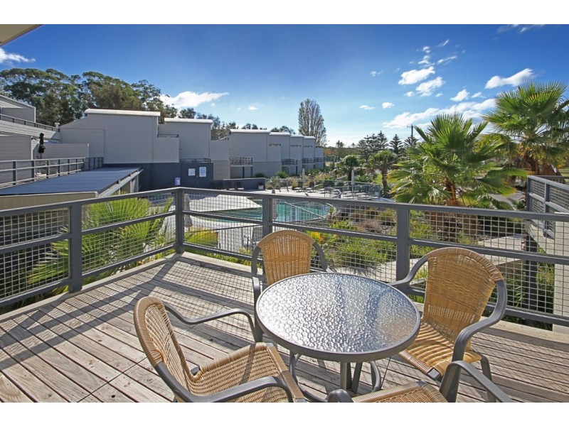 205/202-208 Beach Road, Batehaven NSW 2536