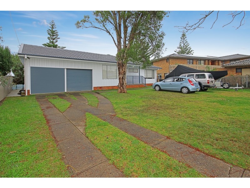 39 Beach Road, Batemans Bay NSW 2536