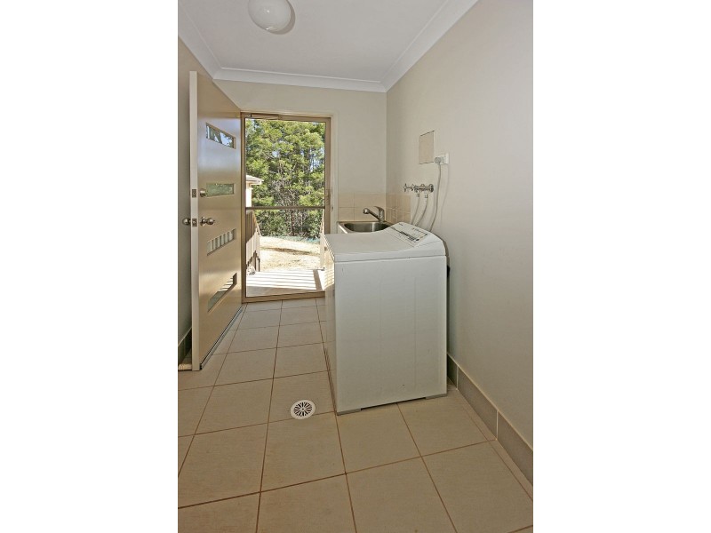 43 Broomfield Cres, Long Beach NSW 2536