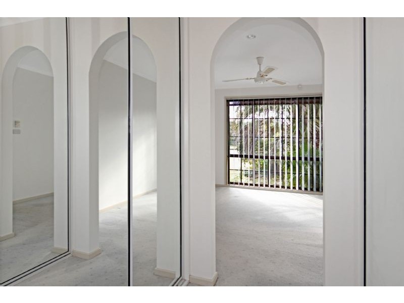9 Blue Gum Parade, Maloneys Beach NSW 2536