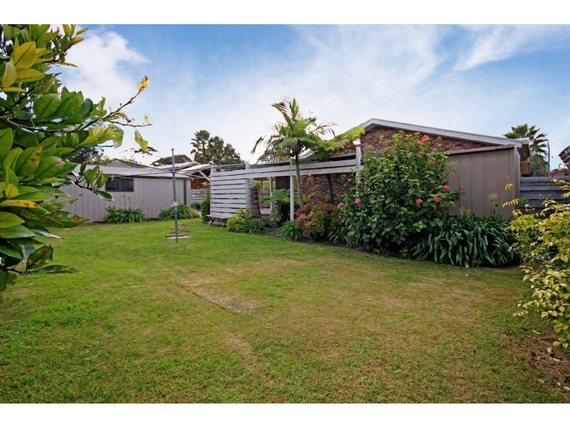 9 Blue Gum Parade, Maloneys Beach NSW 2536