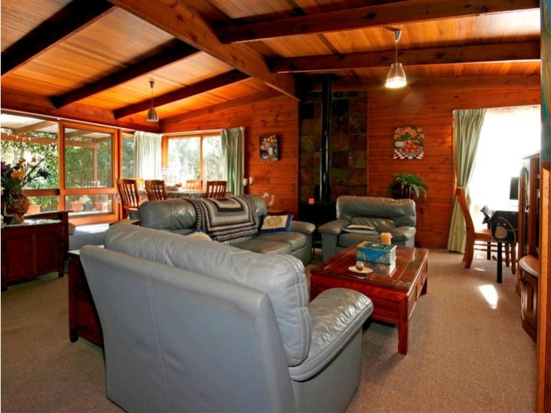 1 Mill Close, South Durras NSW 2536