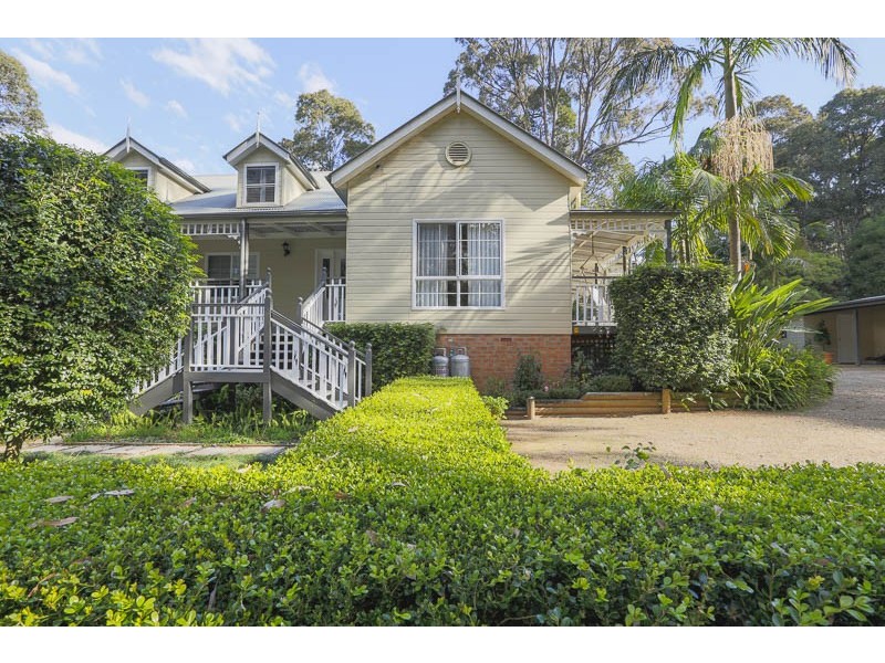17 Barrakee Drive, Long Beach NSW 2536