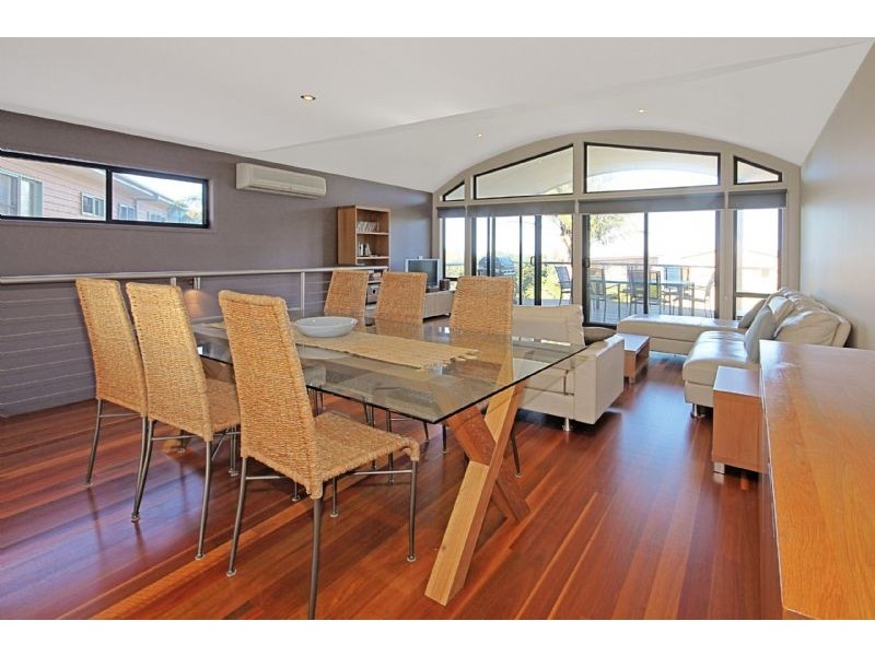 2/90 Long Beach Road, Long Beach NSW 2536