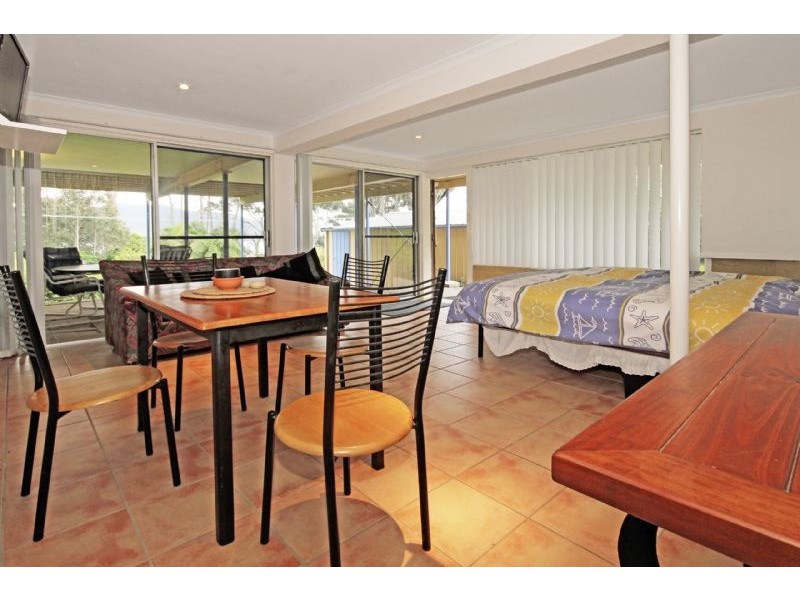 8 Depot Beach Road, Depot Beach NSW 2536
