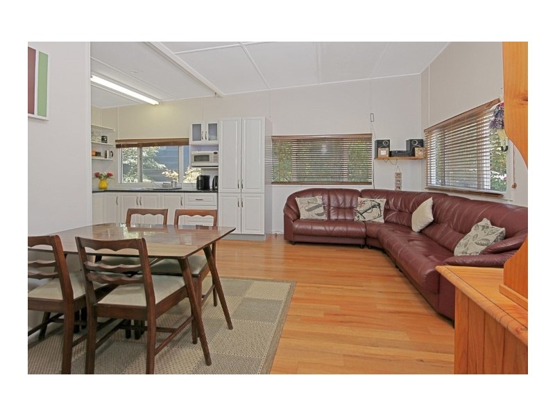 16 Rosedale Parade, Rosedale NSW 2536