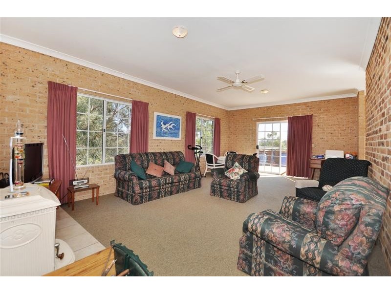 5 Grace Close, Malua Bay NSW 2536