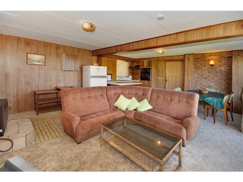 31 Tallawang Ave, Malua Bay NSW 2536