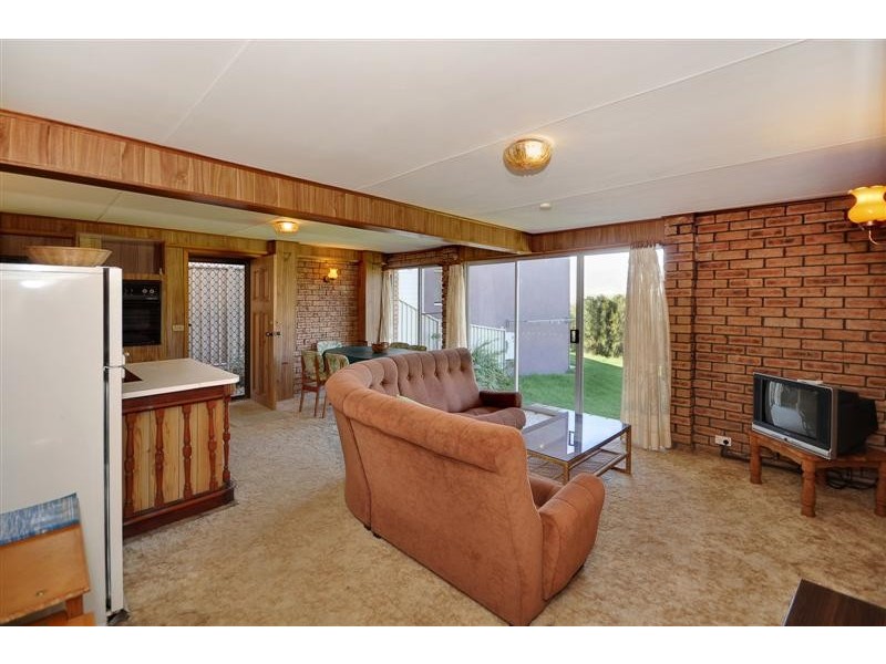 31 Tallawang Ave, Malua Bay NSW 2536