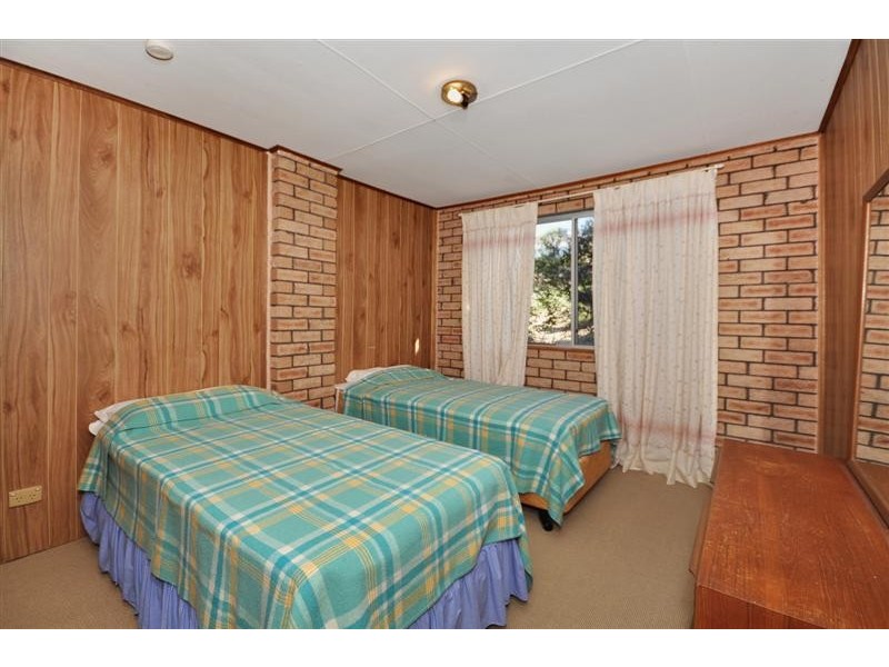 31 Tallawang Ave, Malua Bay NSW 2536