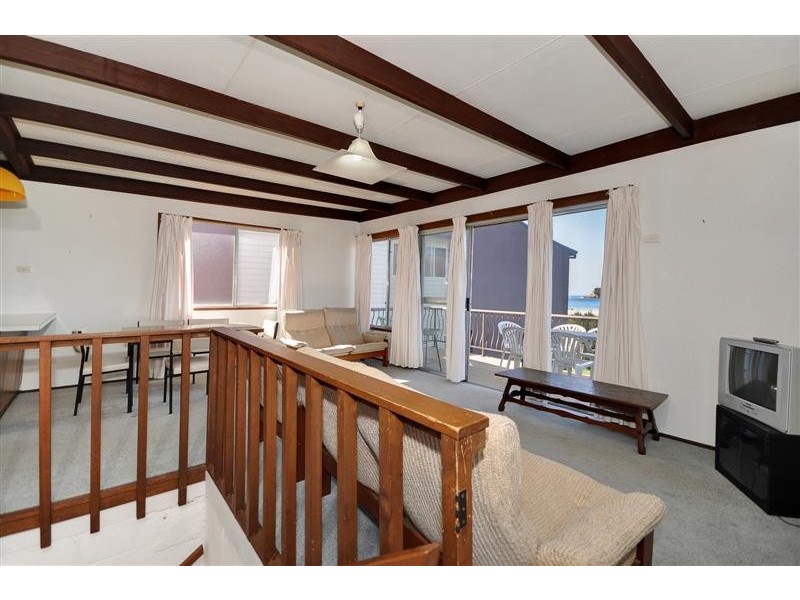 31 Tallawang Ave, Malua Bay NSW 2536
