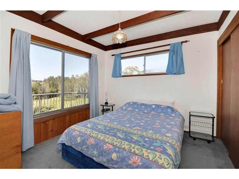 31 Tallawang Ave, Malua Bay NSW 2536