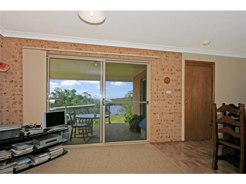 2752 The River Road, Nelligen NSW 2536