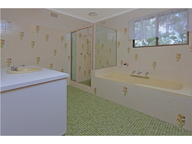62 Forest Parade, Tomakin NSW 2537