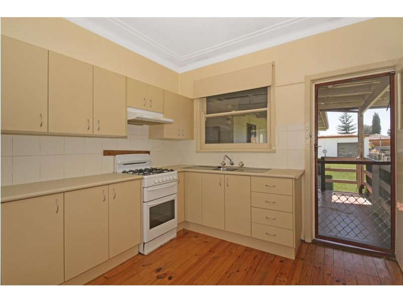 7 Golf Links Drive, Batemans Bay NSW 2536