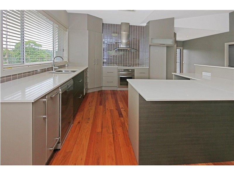 10 Oakwood Way, Catalina NSW 2536