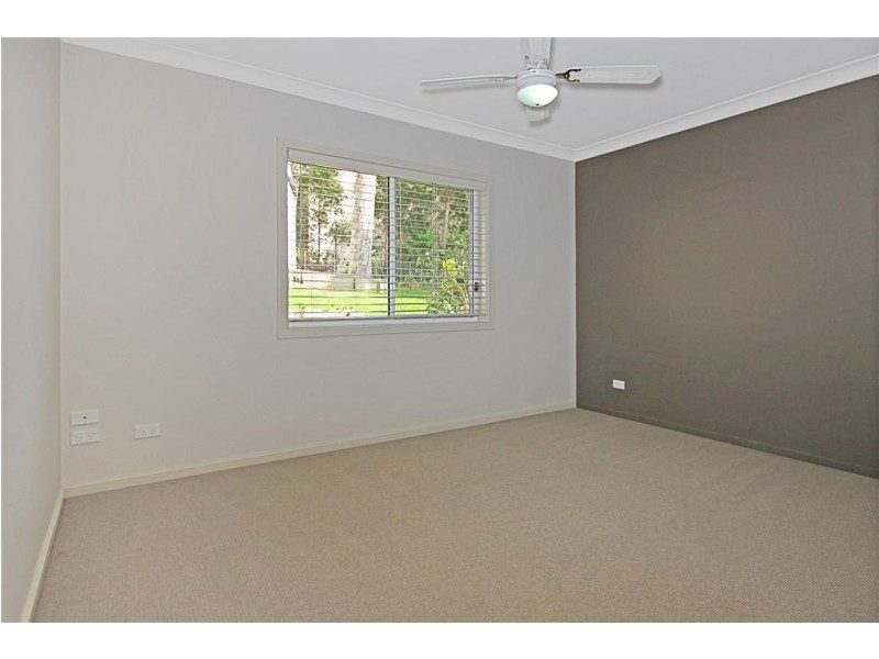10 Oakwood Way, Catalina NSW 2536
