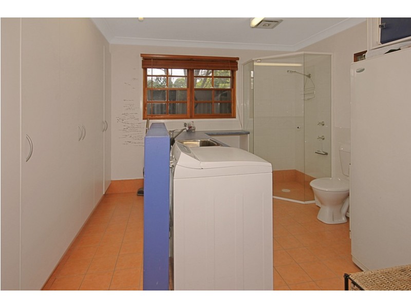 9 Timbara Crescent, Surfside NSW 2536