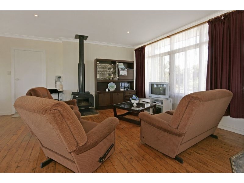 237 Beach Rd, Denhams Beach NSW 2536