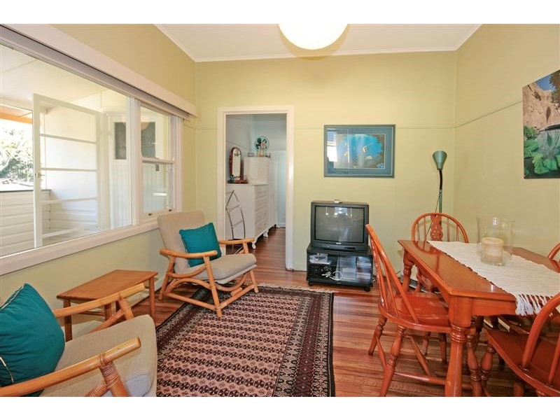 396 Beach Road, Batehaven NSW 2536