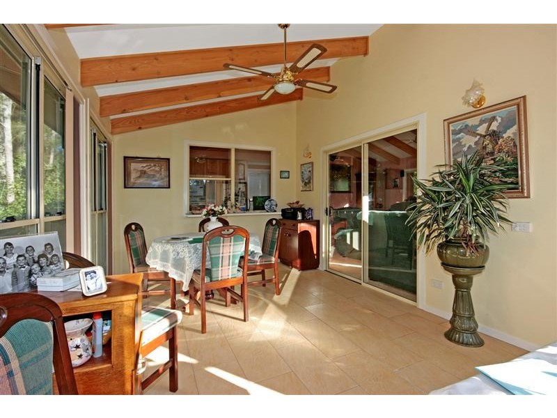 37 Peninsula Drive, North Batemans Bay NSW 2536