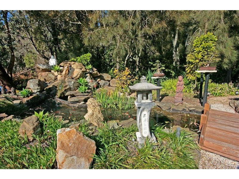 37 Peninsula Drive, North Batemans Bay NSW 2536