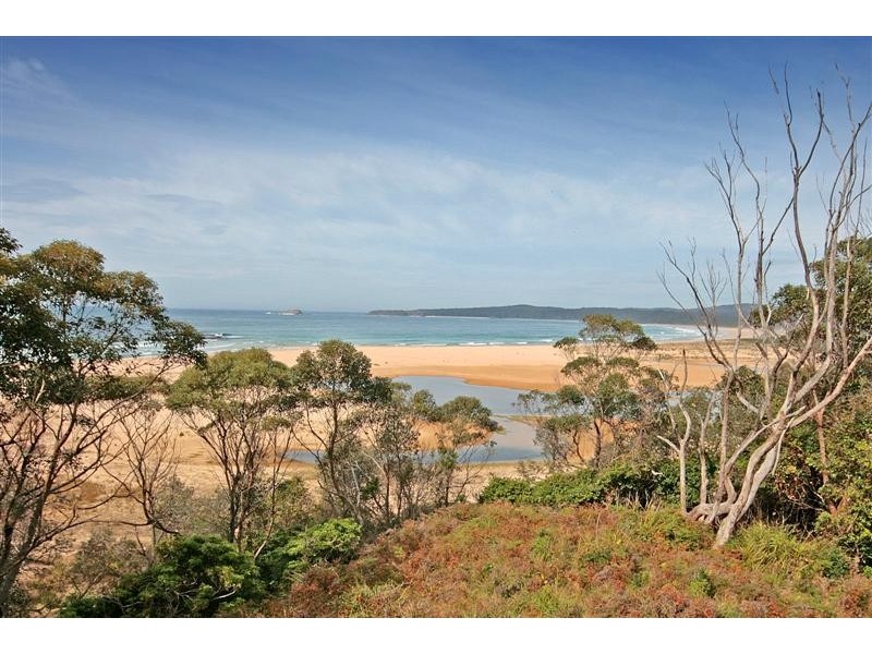 28 Durras Road, Durras North NSW 2536