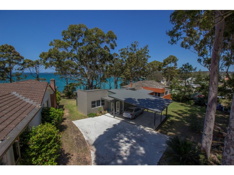 12 Observation Avenue, Batehaven NSW 2536
