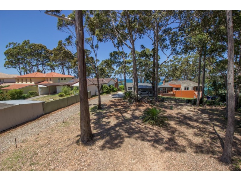 12 Observation Avenue, Batehaven NSW 2536