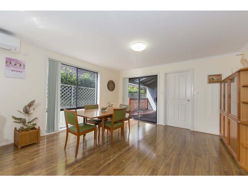 2/27 Explorers Way, Surf Beach NSW 2536