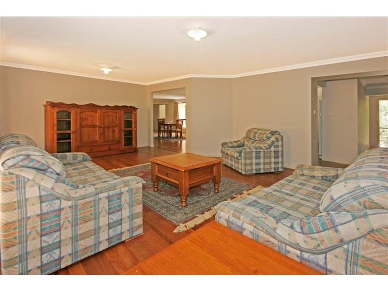 9 Ellen Close, South Durras NSW 2536