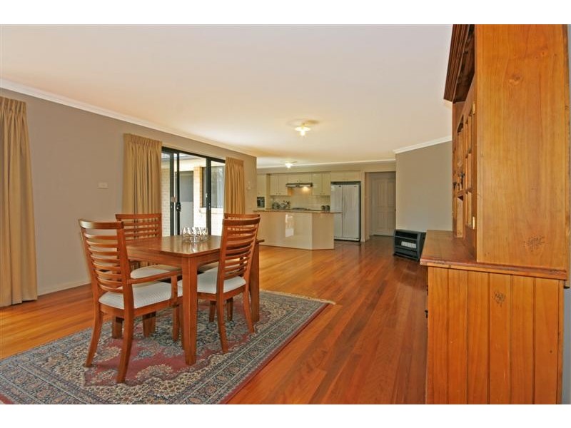 9 Ellen Close, South Durras NSW 2536