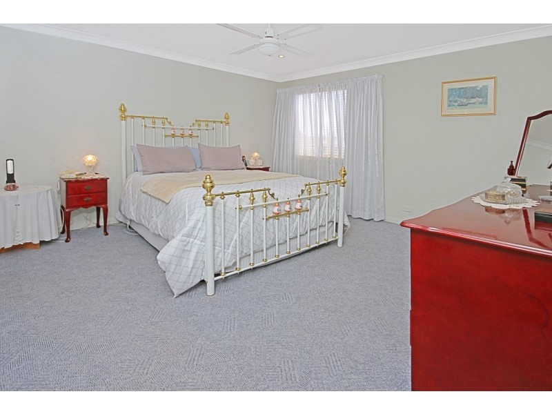 8B Ocean Road, Batehaven NSW 2536