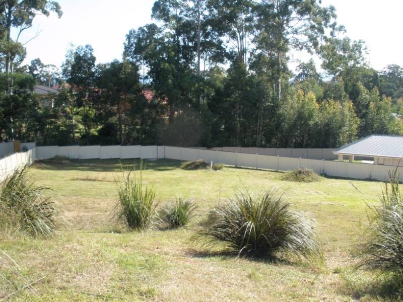 39 Broomfield Crescent, Long Beach NSW 2536