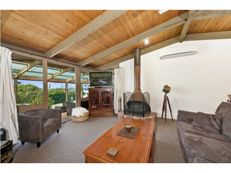 30 Burrawang Crescent, Sunshine Bay NSW 2536