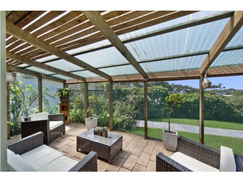 30 Burrawang Crescent, Sunshine Bay NSW 2536