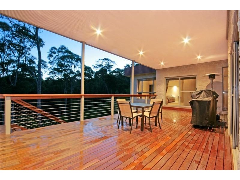 18 Bowerbird Pl, Malua Bay NSW 2536