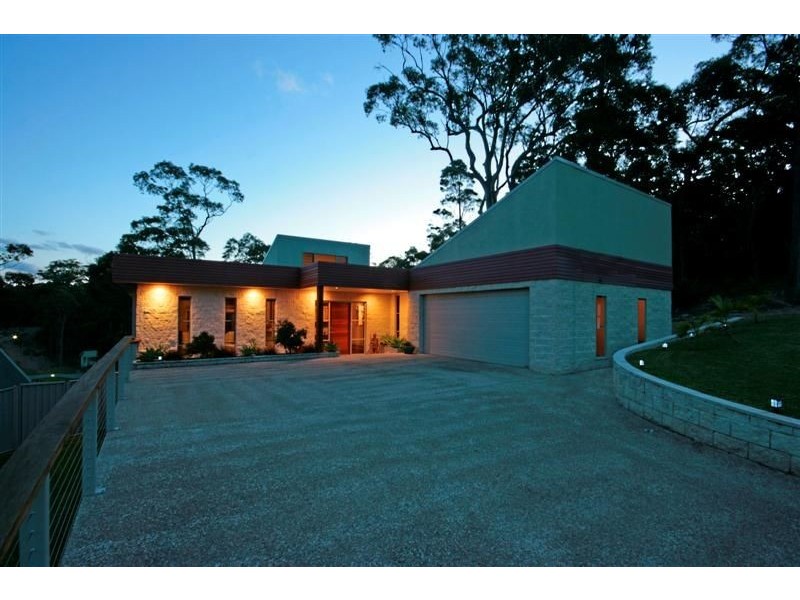 18 Bowerbird Pl, Malua Bay NSW 2536