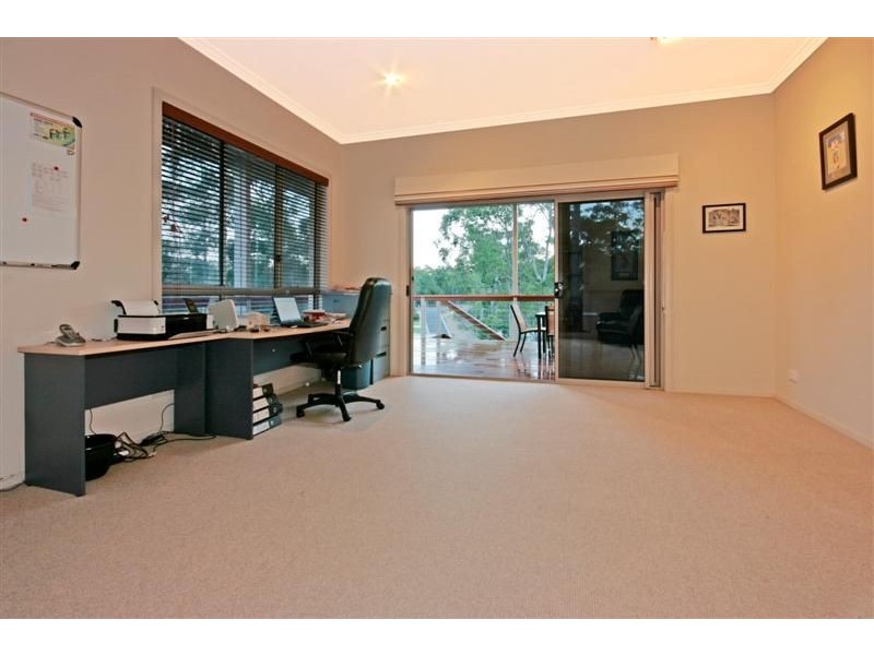 18 Bowerbird Pl, Malua Bay NSW 2536