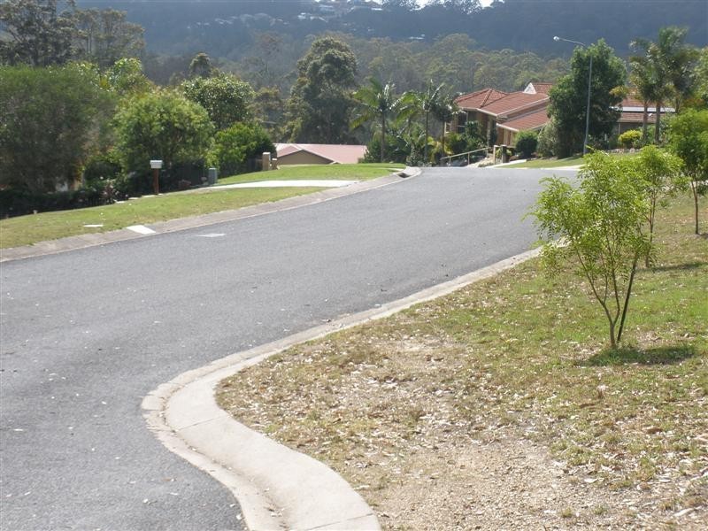 13 Bellbird Cl, Surfside NSW 2536