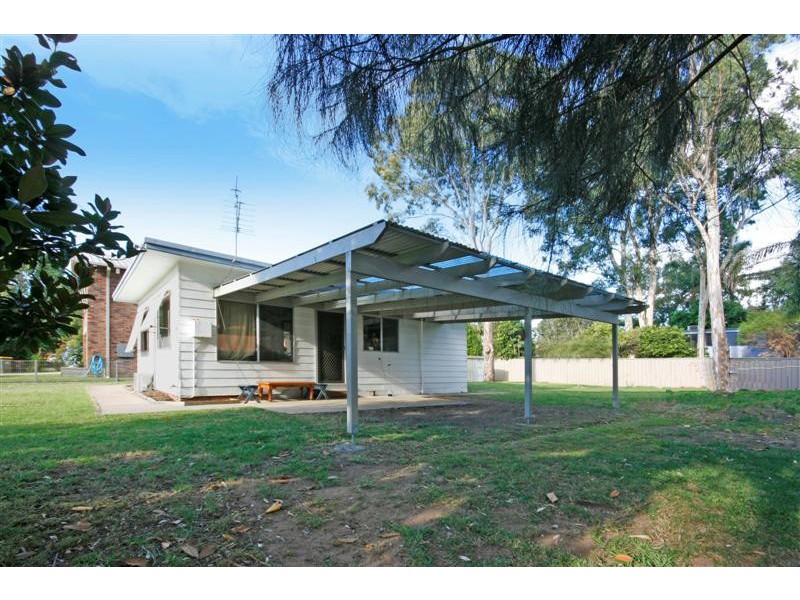 22 Wallaringa Street, Surfside NSW 2536