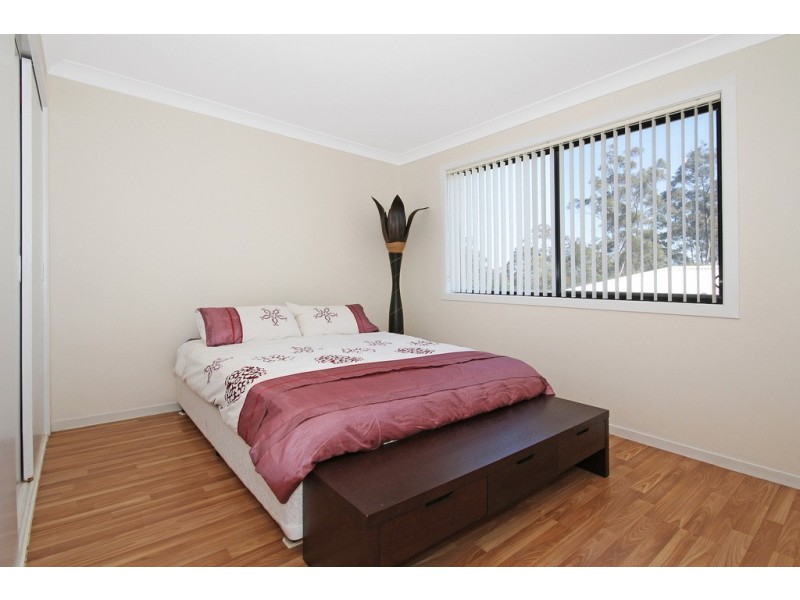 4 Courtenay Crescent, Long Beach NSW 2536