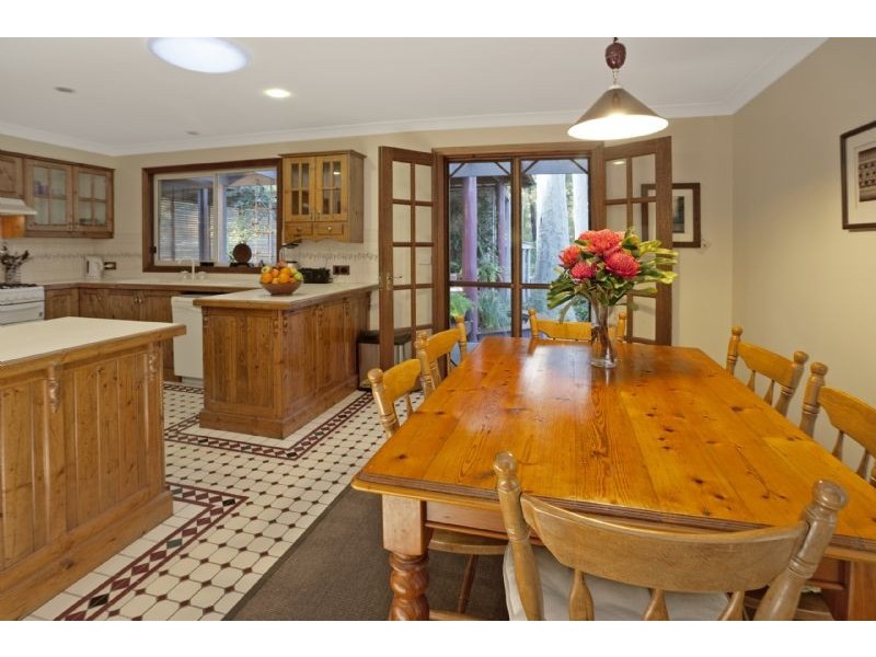 17 Connells Close, Mossy Point NSW 2537