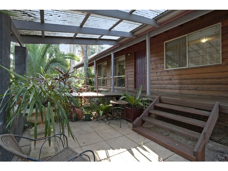 17 Connells Close, Mossy Point NSW 2537