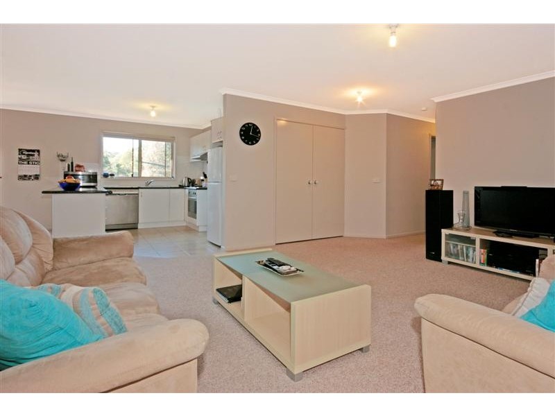 7A Giles Pl, Sunshine Bay NSW 2536