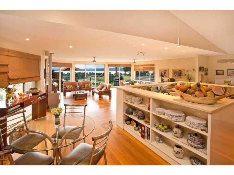 11A Sanctuary Place, Catalina NSW 2536