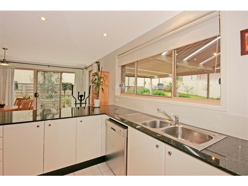 7 Gibson Place, Batehaven NSW 2536