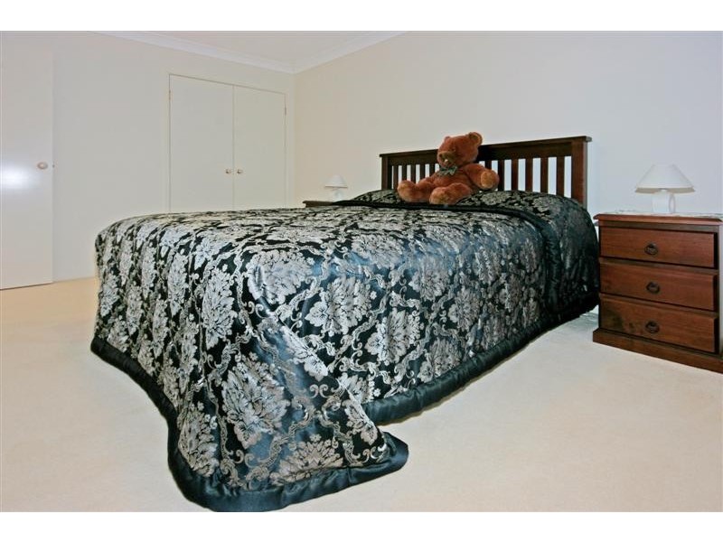7 Gibson Place, Batehaven NSW 2536
